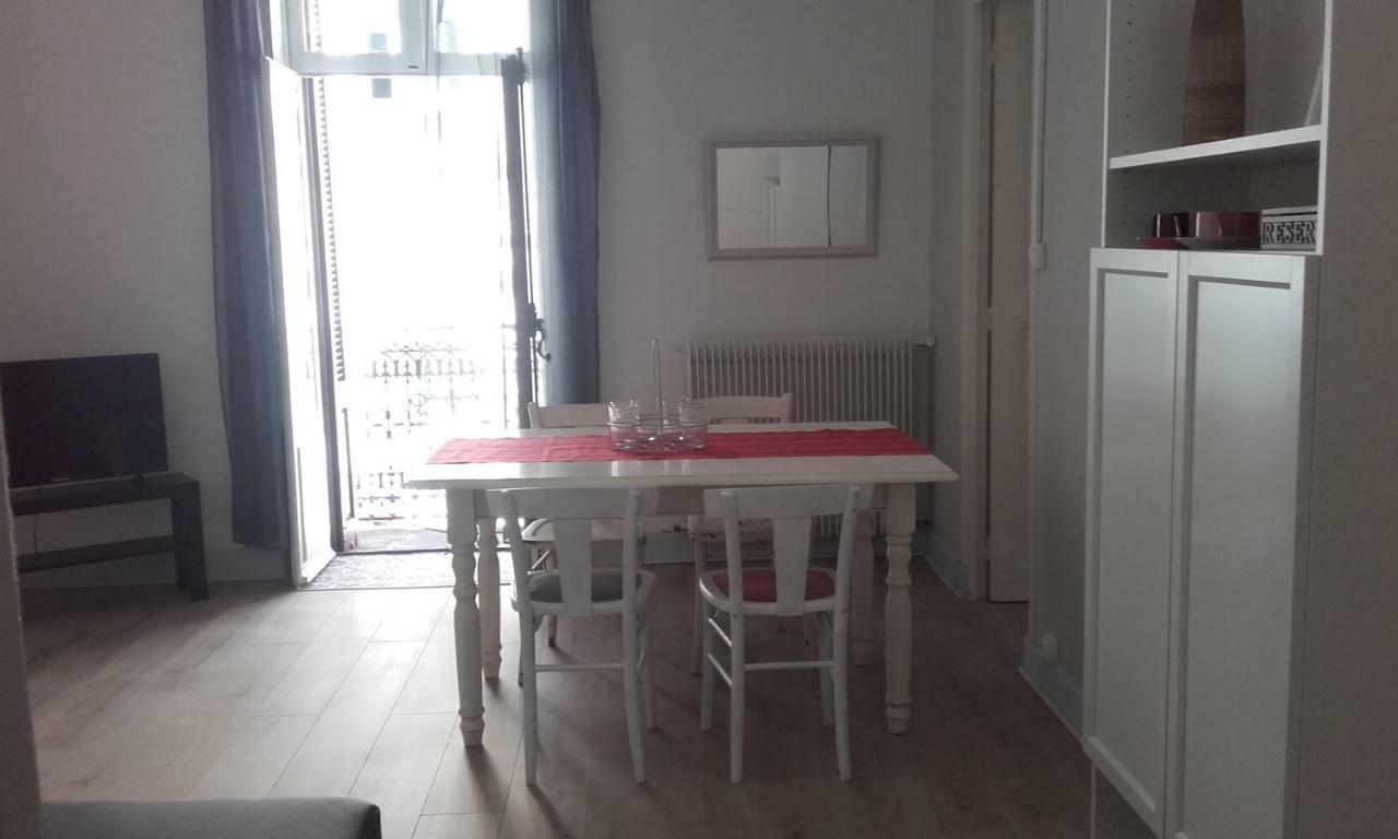 Appartement Centre Vue Jardin Narbonne Buitenkant foto